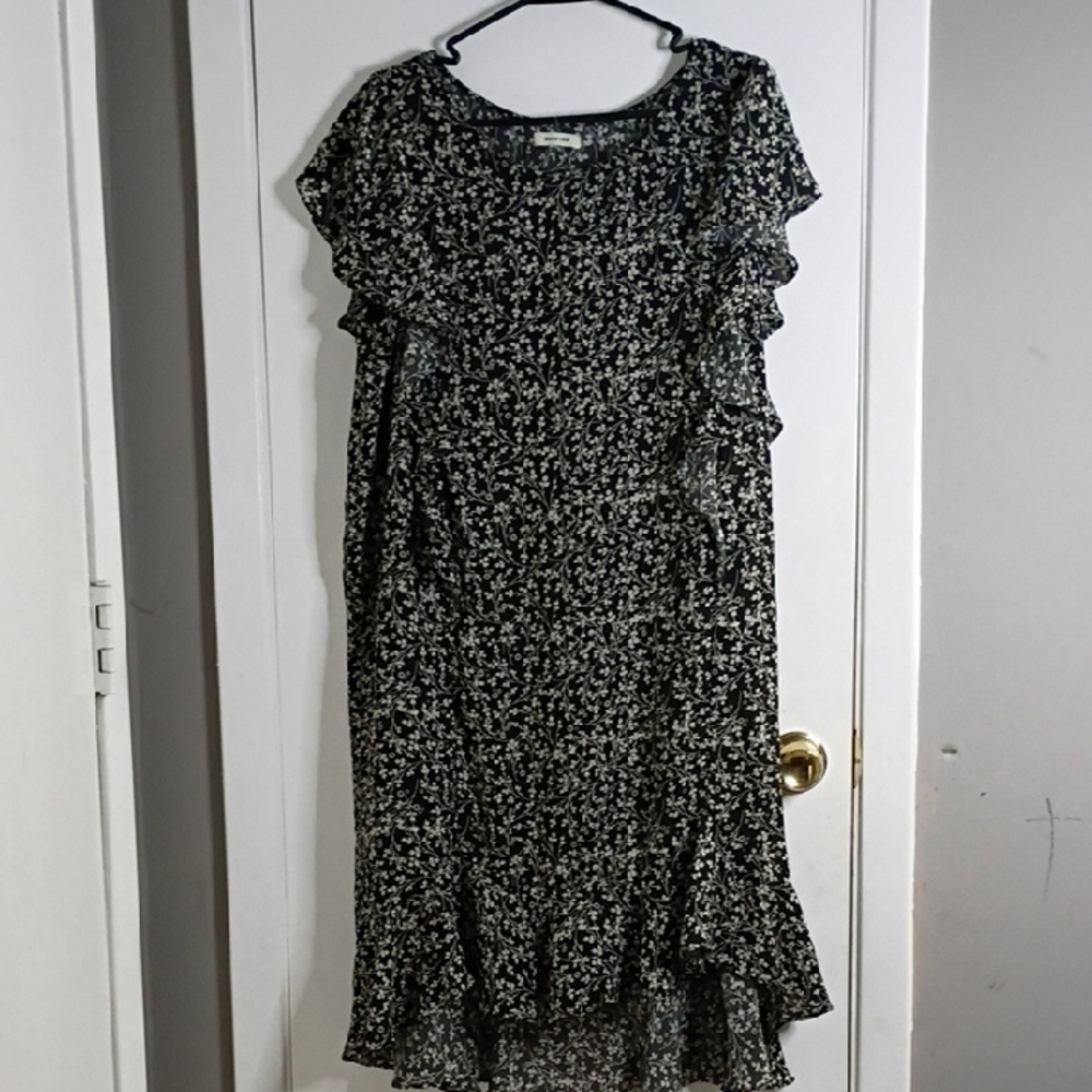 Floral Black and White Women's Dress